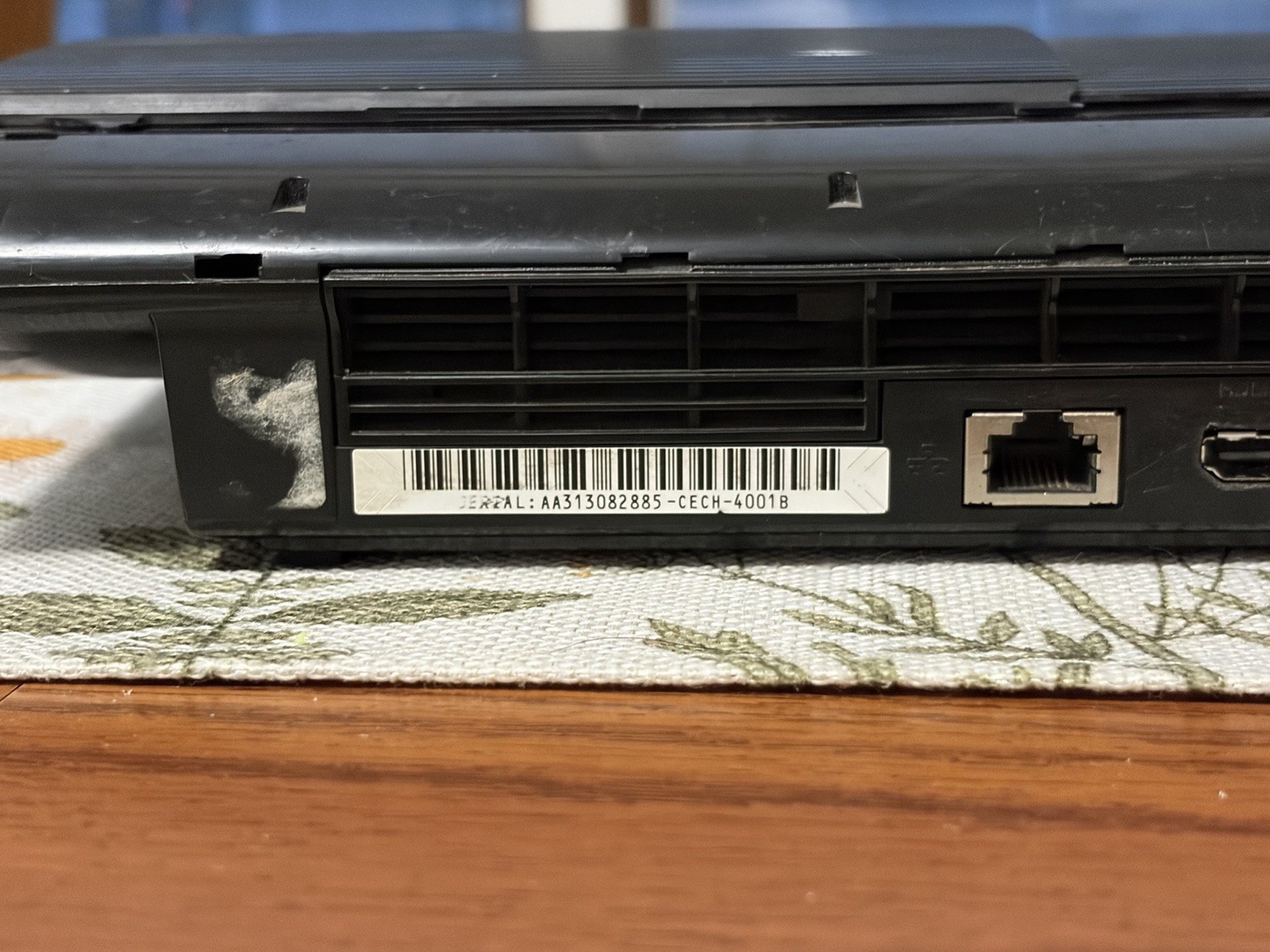Sony PlayStation 3 Super Slim 250GB Bundle – CECH-4001B – Cosmetically Flawed