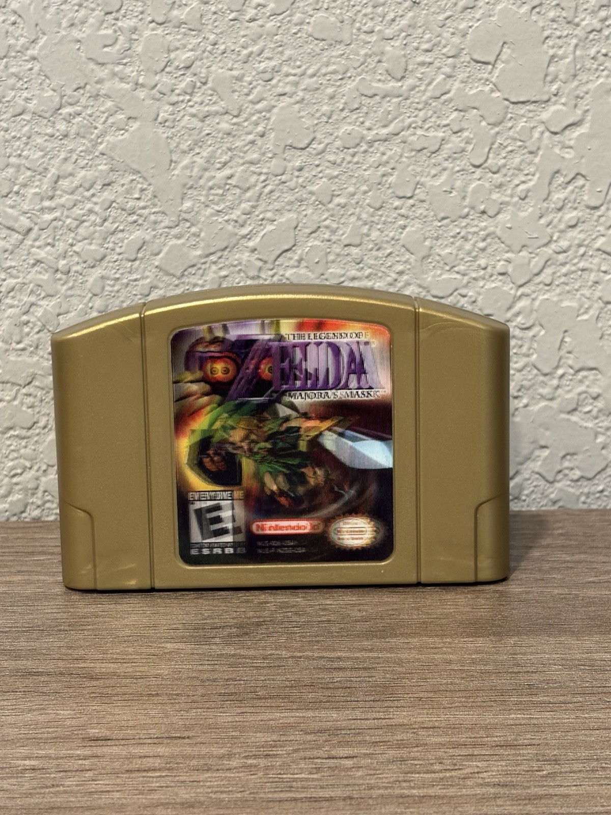 Nintendo 64 The Legend of Zelda: Majora’s Mask Gold Holographic Edition – Tested