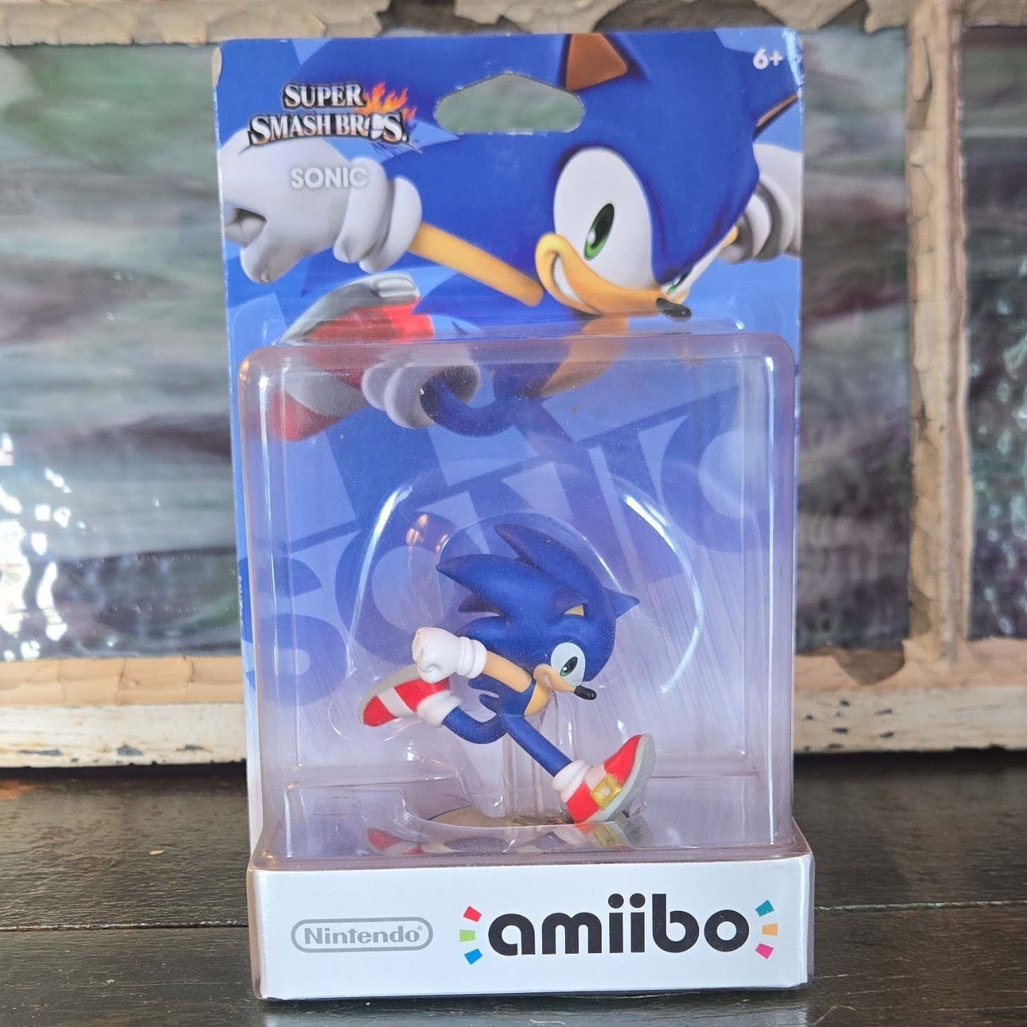Nintendo amiibo Sonic Collectible Figure for Super Smash Bros. for Wii U (2015)