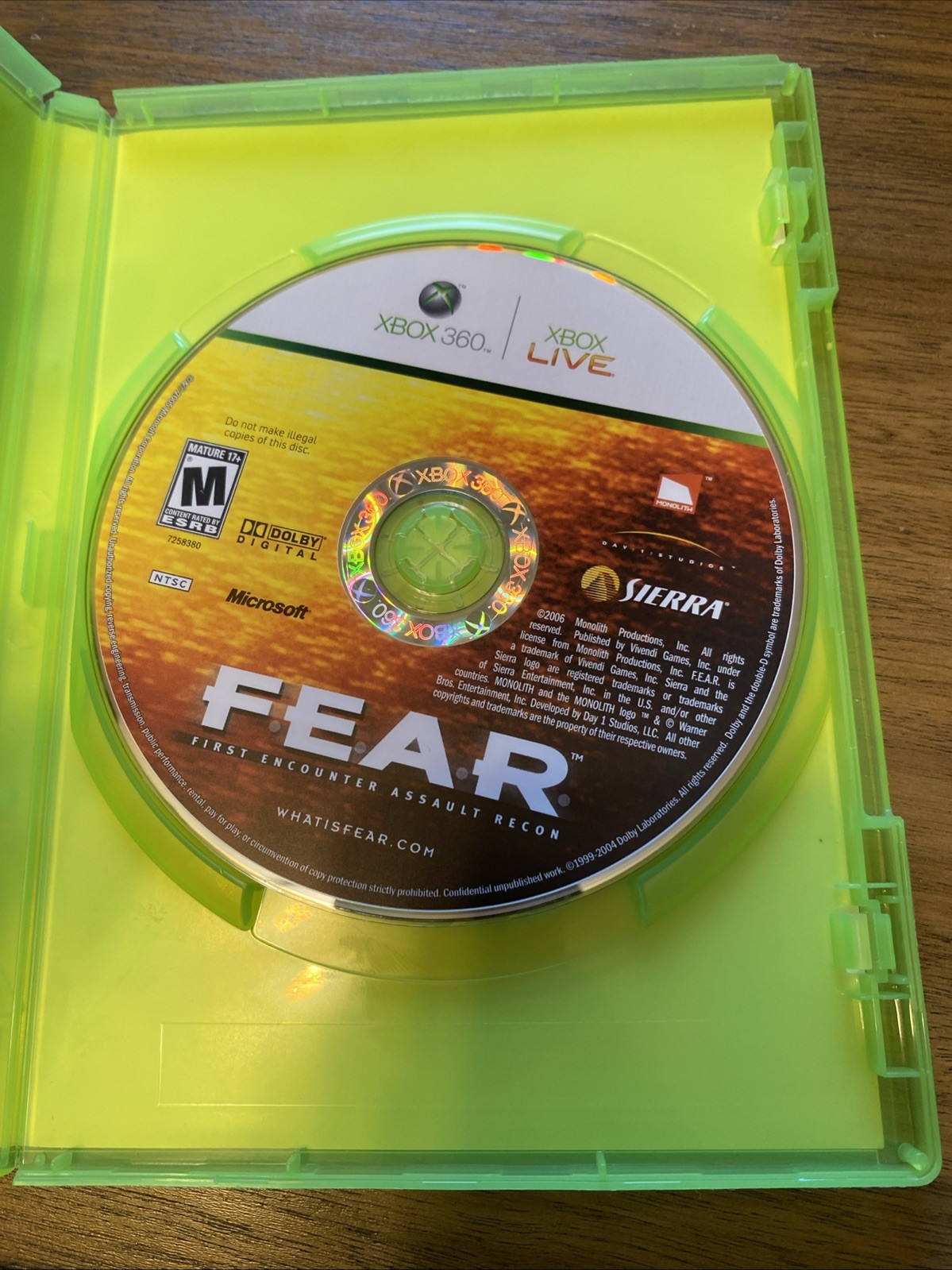 Sierra F.E.A.R. First Encounter Assault Recon Xbox 360 FPS Shooter M NTSC 2006