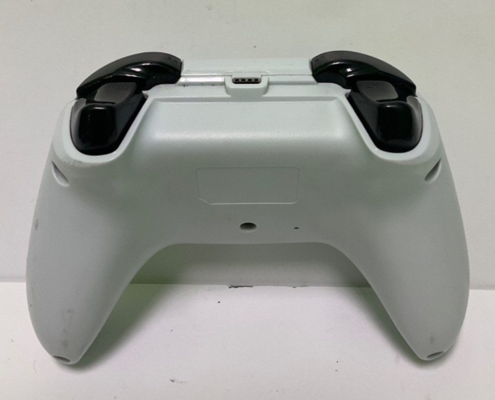 Unbranded Xbox One Controller FOR PARTS