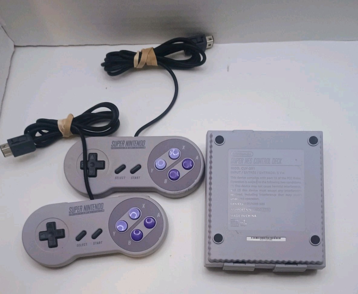 Super Nintendo Mini Classic Edition SNES CLV-201 Authentic Tested And Works