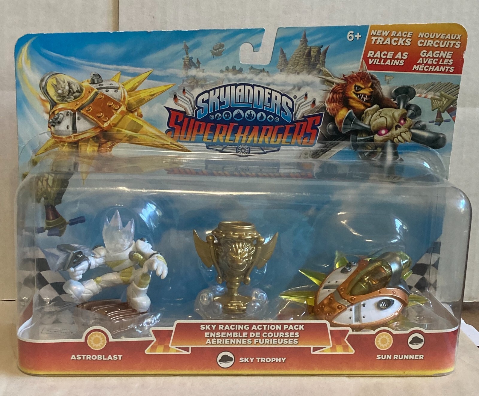 Skylander Supercharger Legendary Sky Racing Action Pack