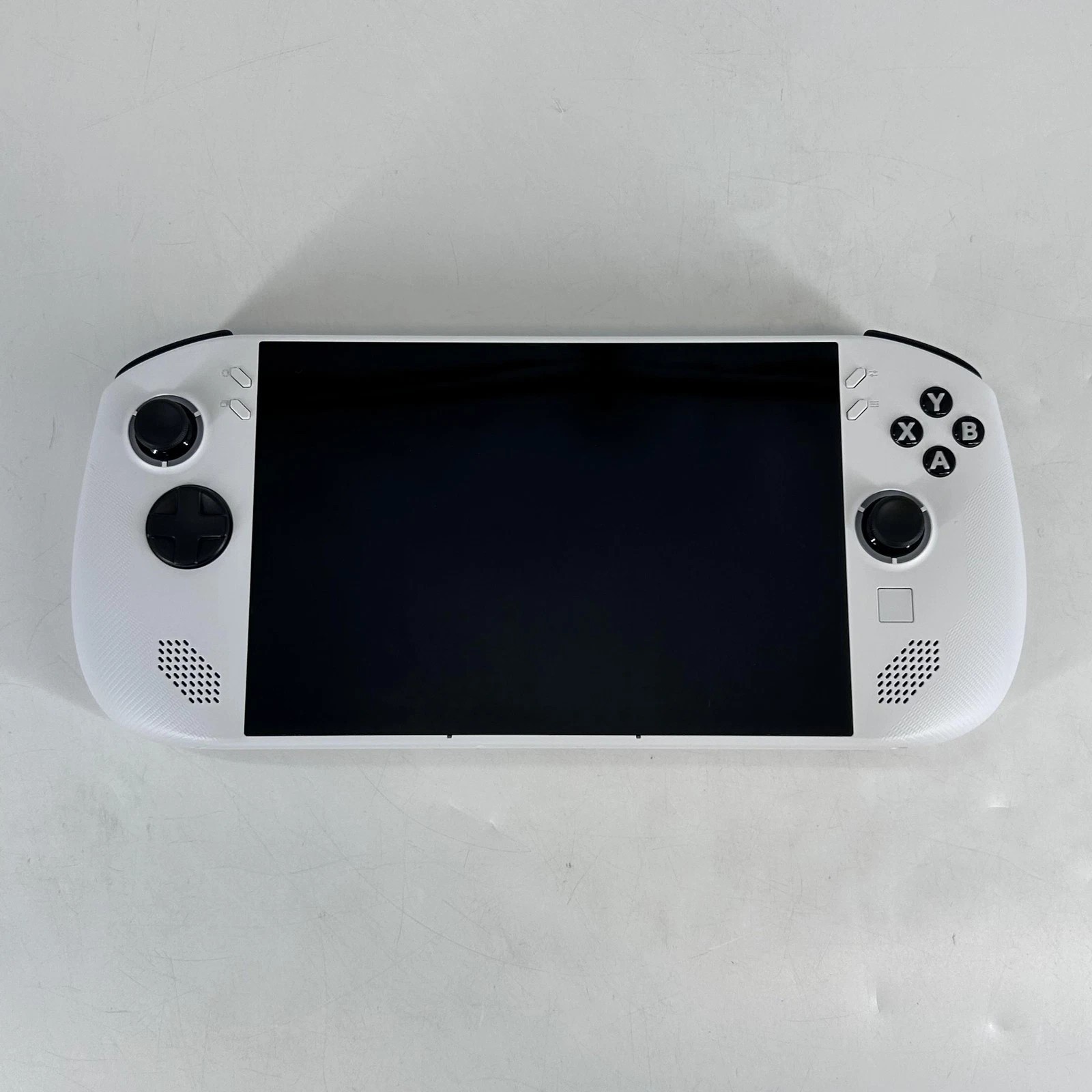 Lenovo Legion Go S Handheld Console White 1TB 32GB RAM w/ Charger – Very Good