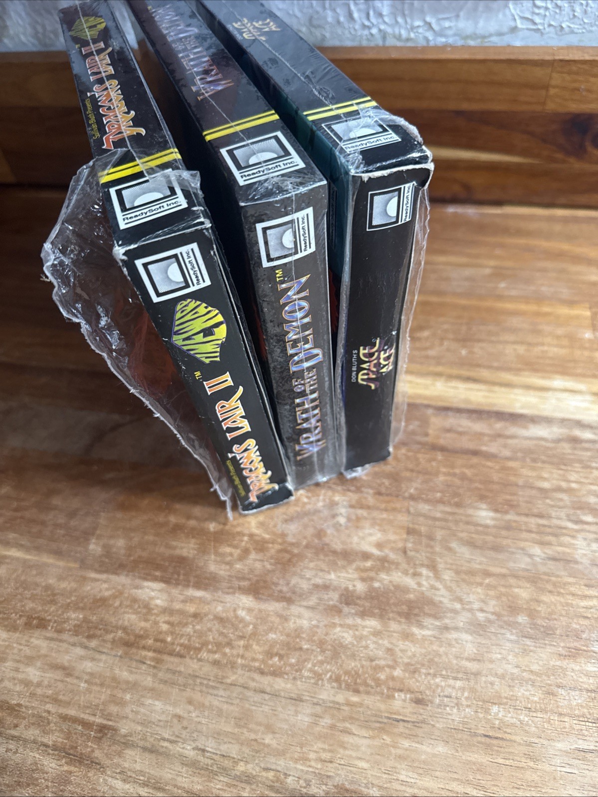 AMIGA Space age wrath of the demon Dragons Lair II Time warp Ready Soft see pics