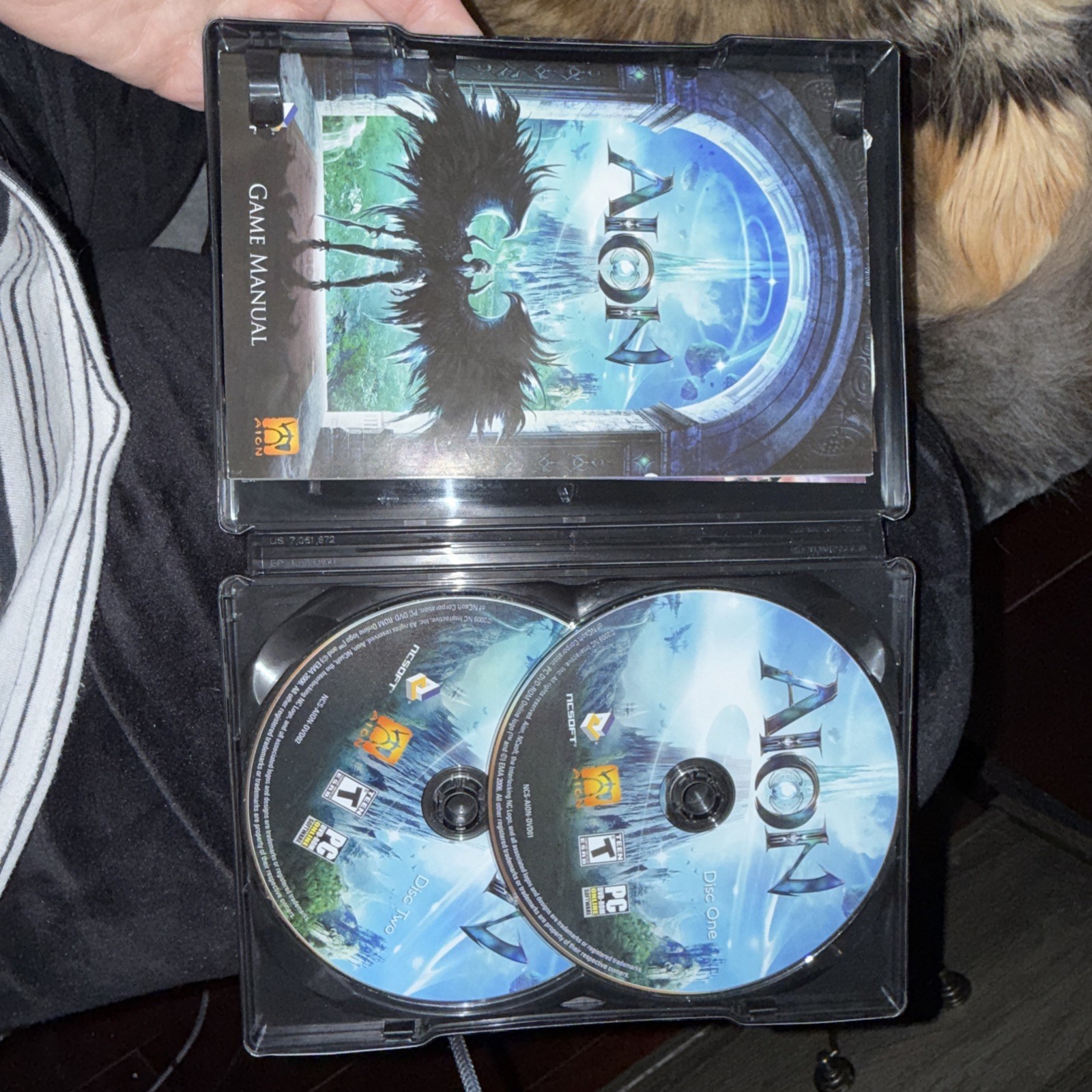 CIB -Aion – PC (SteelBook Edition) | Complete w/ Manual & Inserts | NCsoft MMO