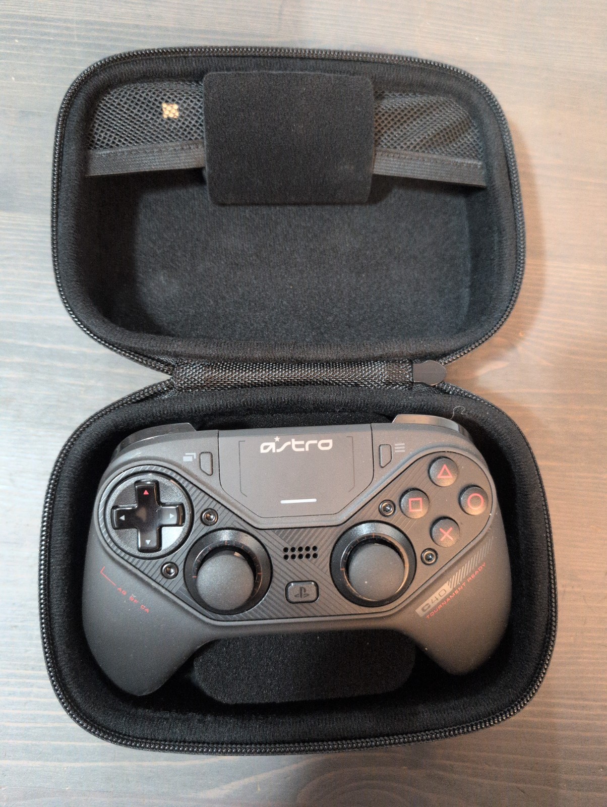 Astro Gaming C40 TR Wireless Controller for PC and PlayStation 4