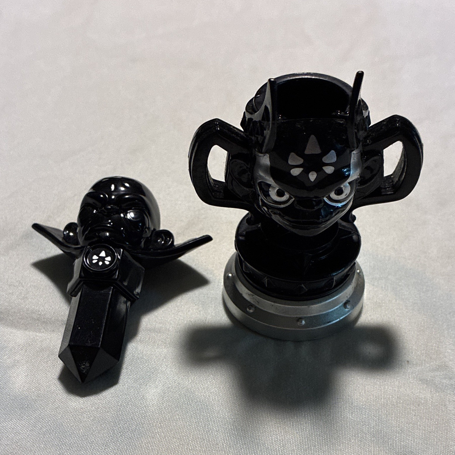 Activision Skylanders Imaginators Dark Kaos Crystal and Trophy