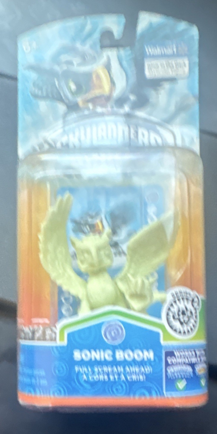 Activision Skylanders Giants Sonic Boom Glow in the Dark Character Figure