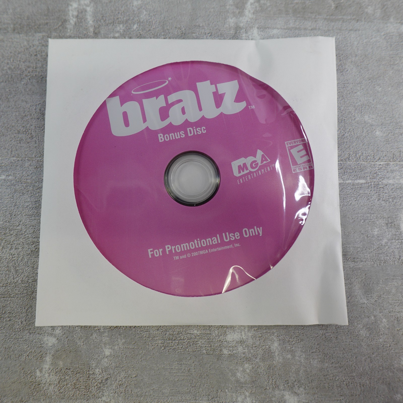 Bratz The Movie Wii CIB Nintendo Complete Manual Bonus DVD Blitz Games Fashion