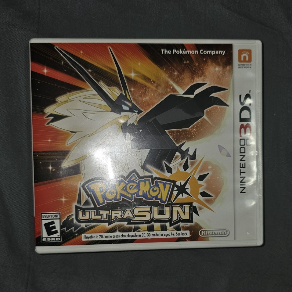 Pokémon Ultra Sun (Nintendo 3DS) Complete w/ Case & Insert, E Rated, NTSC-U/C