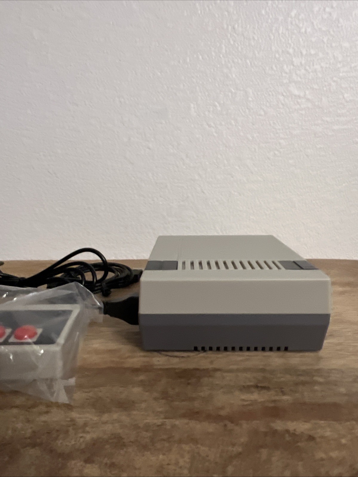 Bootleg NES Classic Edition Mini Console +Controller & Built In Games -No Cables