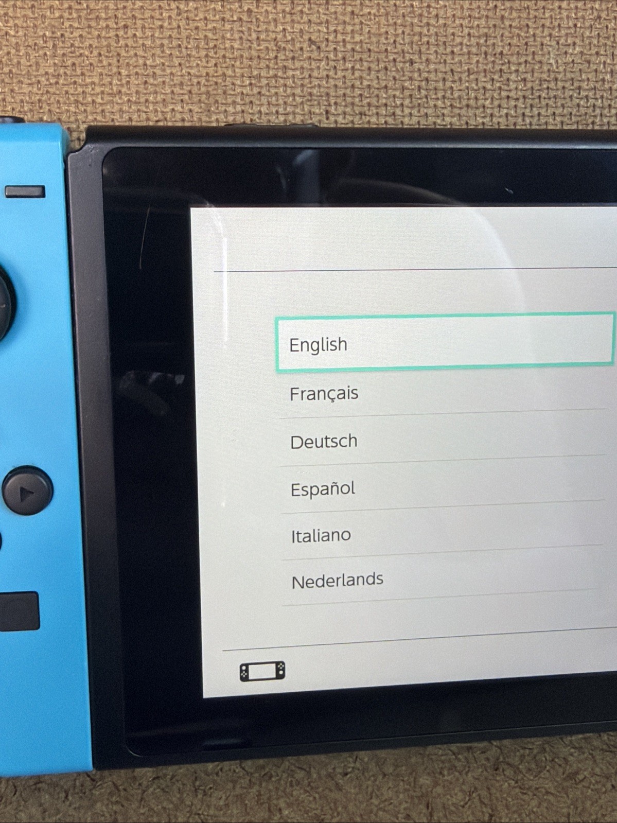 Nintendo Switch V2 Console Neon Red/Blue – HAC-001(-01) USA Used TESTED SEE PICS