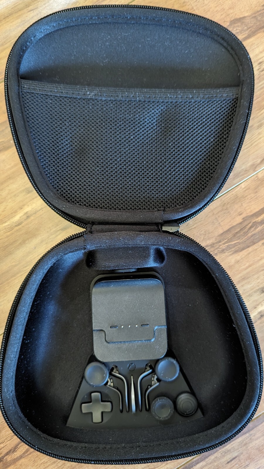 MICROSOFT XBOX ONE ELITE SERIES 2 ACCESSORIES, CASE and Cable – OEM 100%
