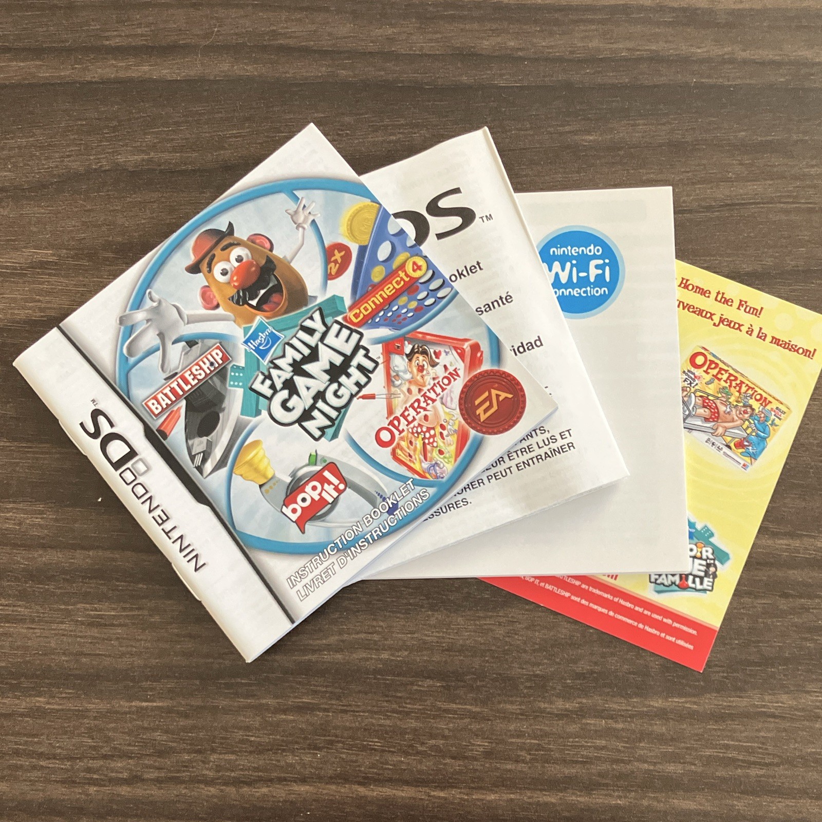 Family Game Night Nintendo DS, CIB w/ Case Manual Inserts