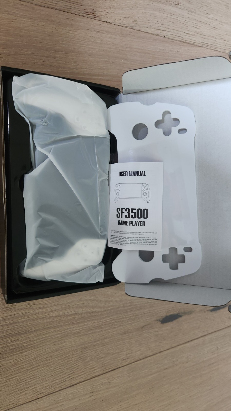 SF3500 Handheld Videogame Player 5″ Screen Handheld FHD Xbox Ps4 Ps3 Nintendo