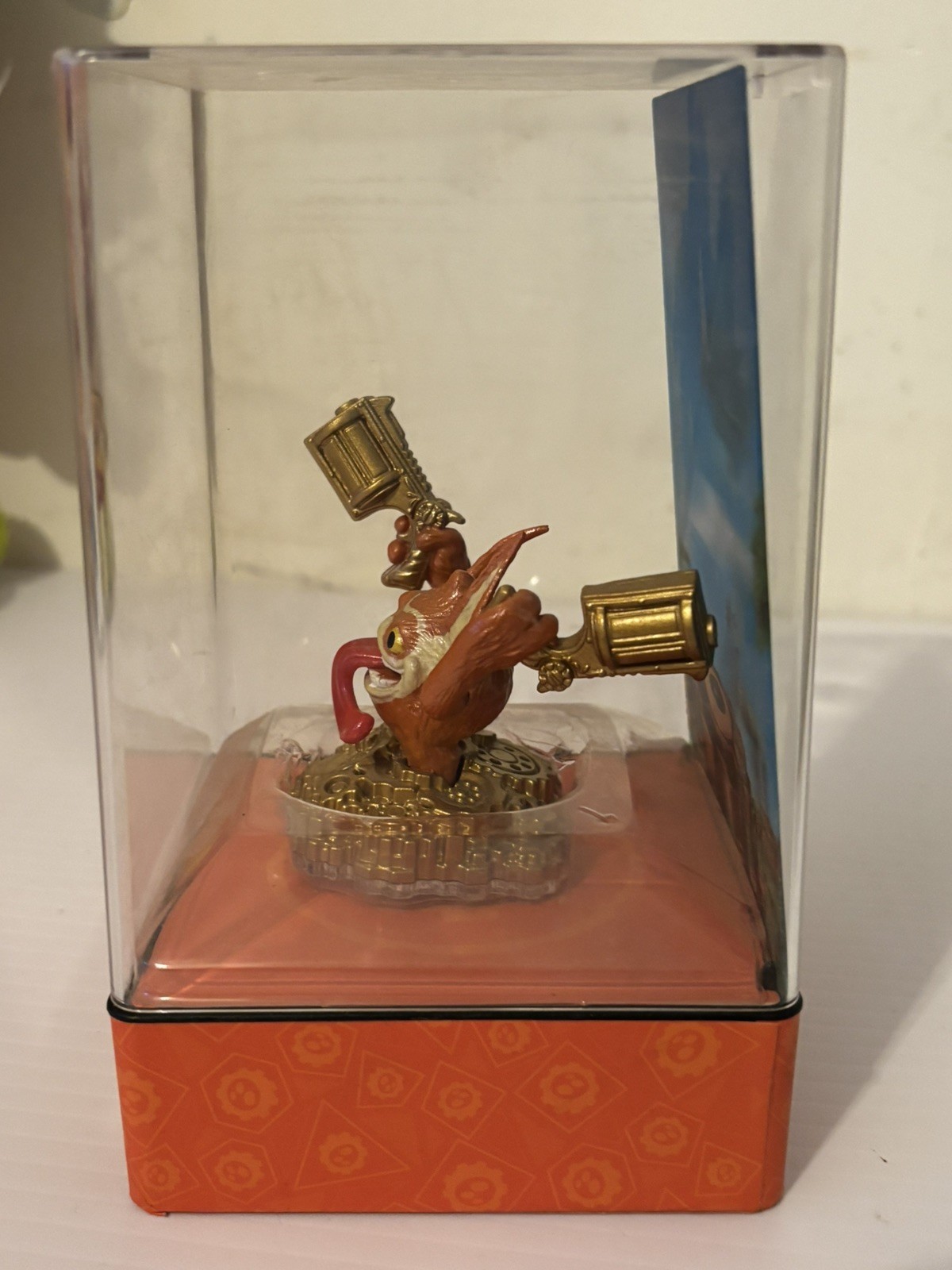 Skylanders Eon’s Elite Trigger Happy Figure With Cover Case