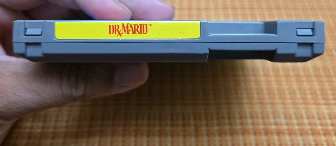 Dr. Mario (Nintendo NES, 1990)