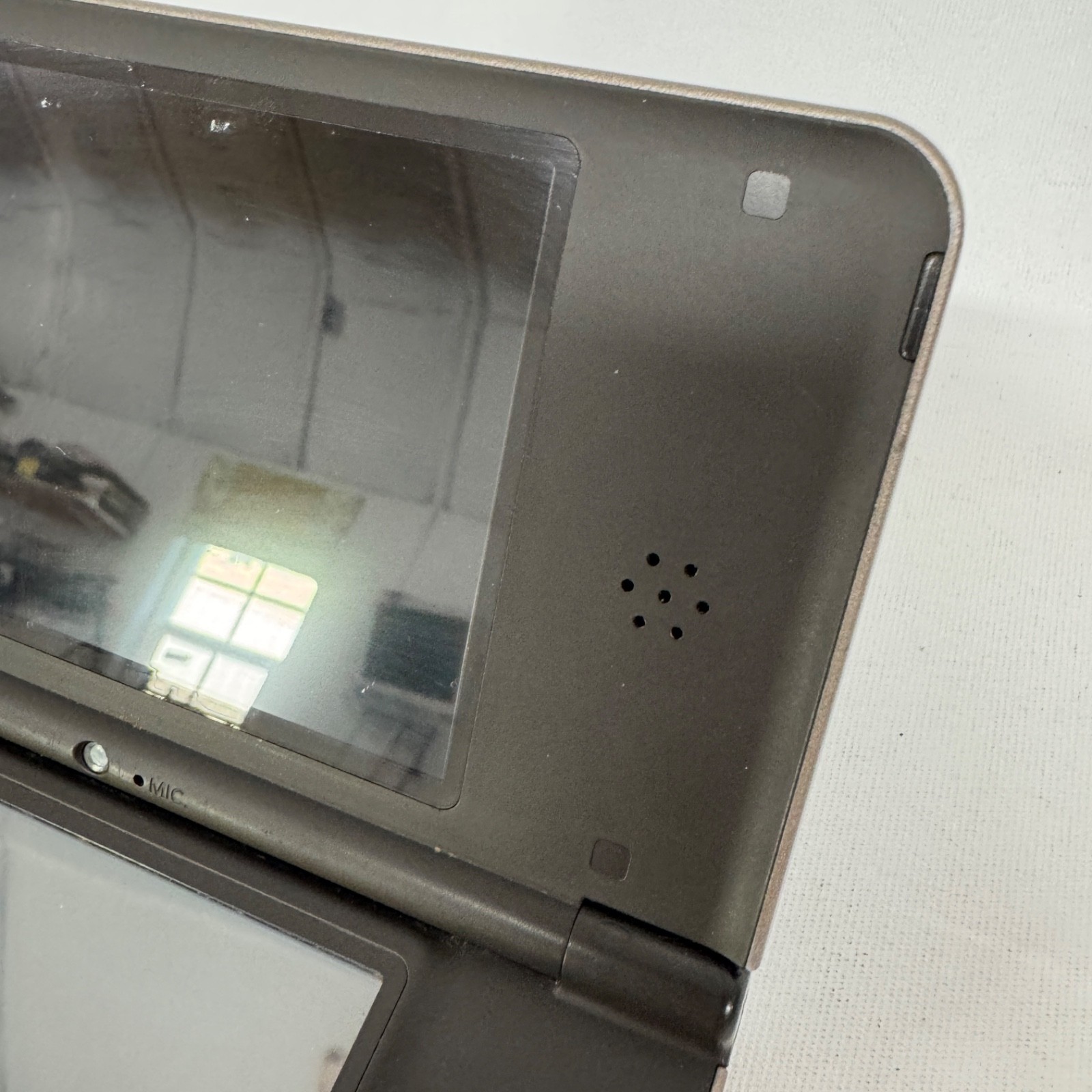 Nintendo DSi XL with Charger – Bronze/Dark Brown Good Condition TESTED No Stylus