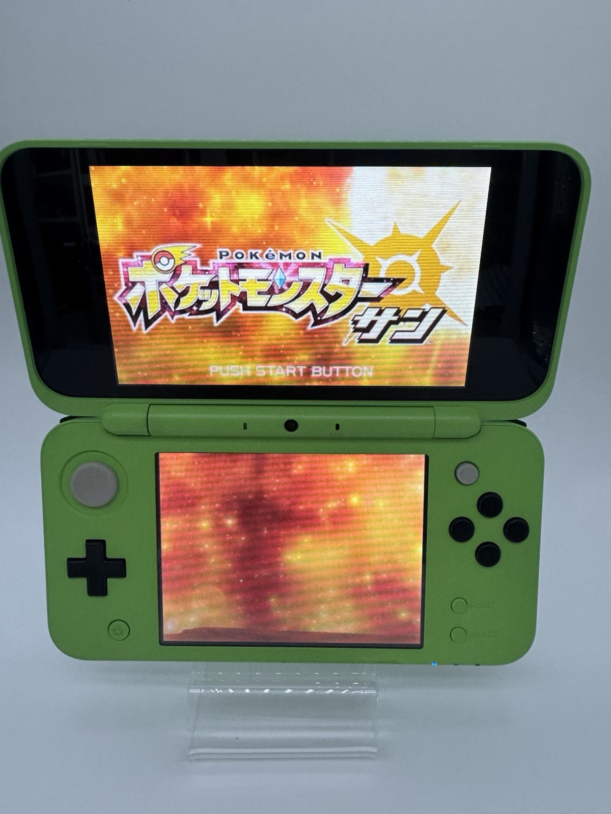 Nintendo New 2DS LL Minecraft Creeper Edition-4gb-Box, matching SN, & Charger