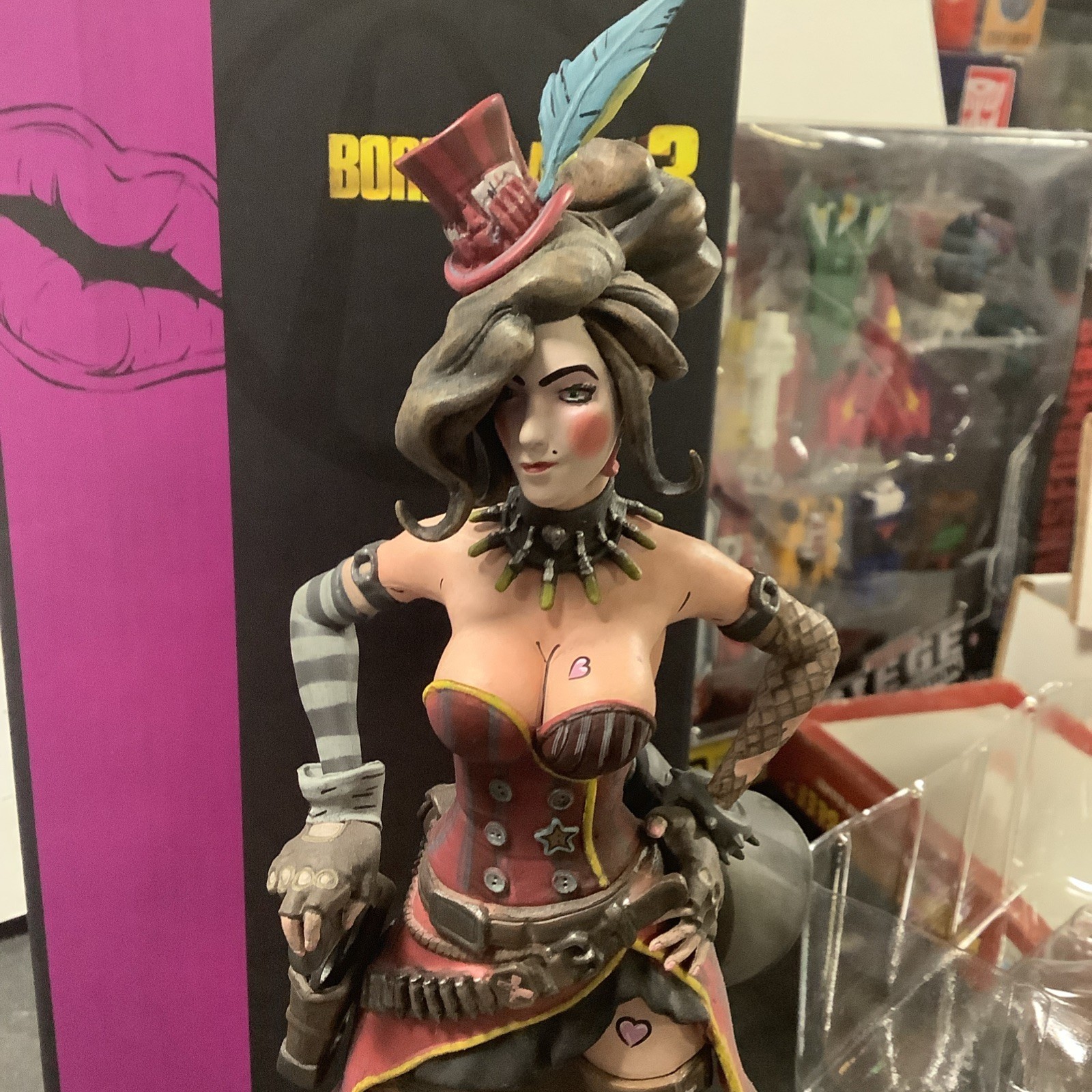 Borderlands 3 Mad Moxxi 9″ Statue Figure Modern Icons ThinkGeek Excl. w/ Box