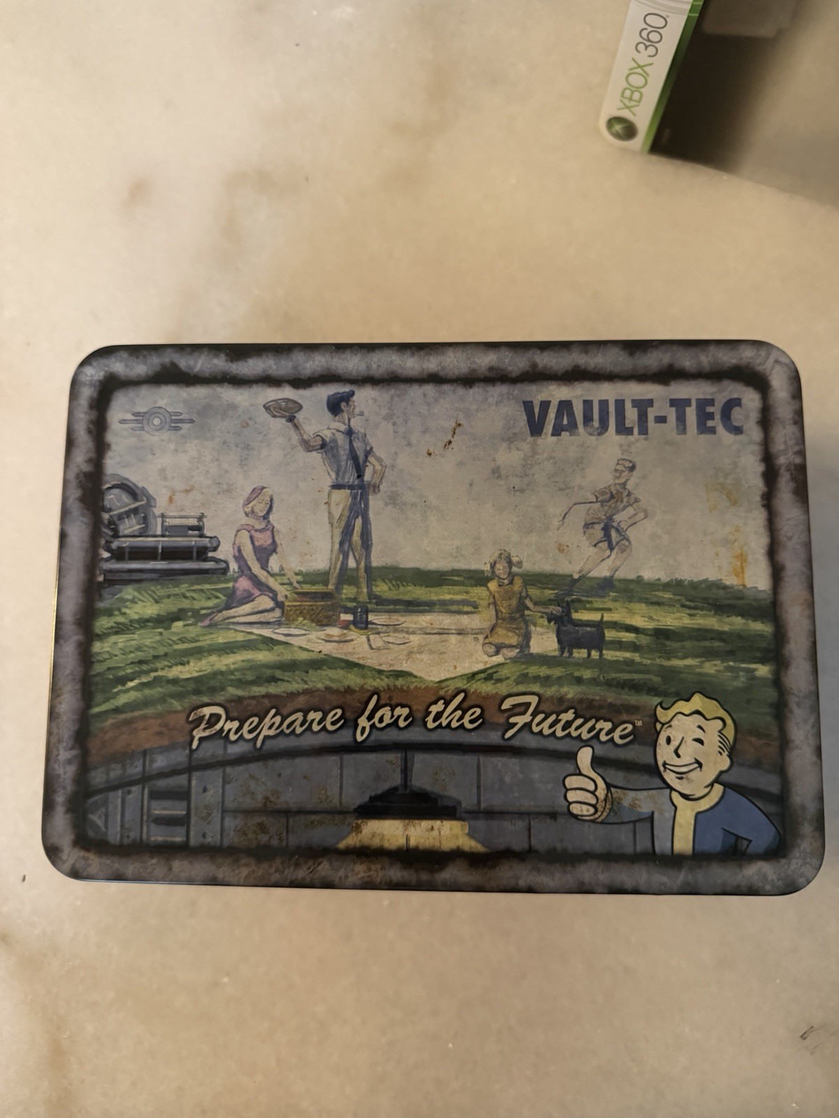 Fallout 3 Collector’s Edition Xbox 360 CIB Vault Boy Bobblehead Lunchbox