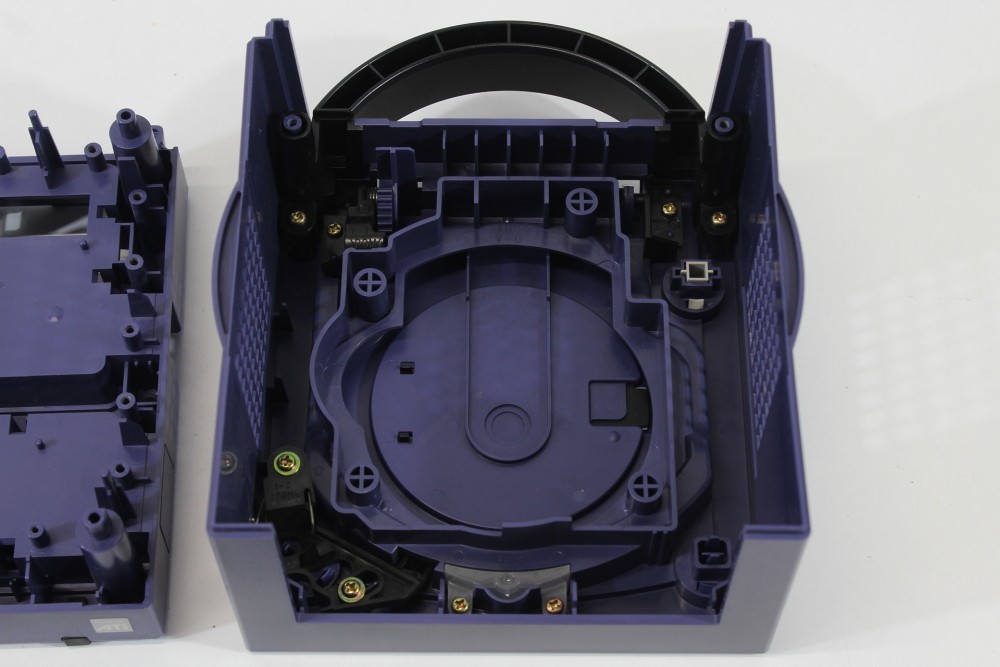 Nintendo GameCube OEM Replacement Console Shell Purple DOL-001 Cos.Damage #1