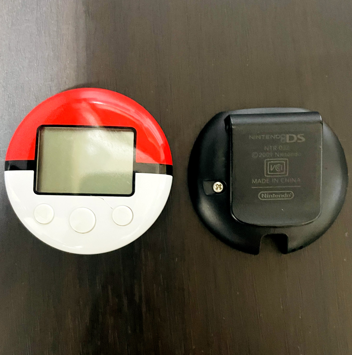 Pokewalker for Nintendo DS Pokemon Heart Gold Soul Silver Back Clip Hook Cover