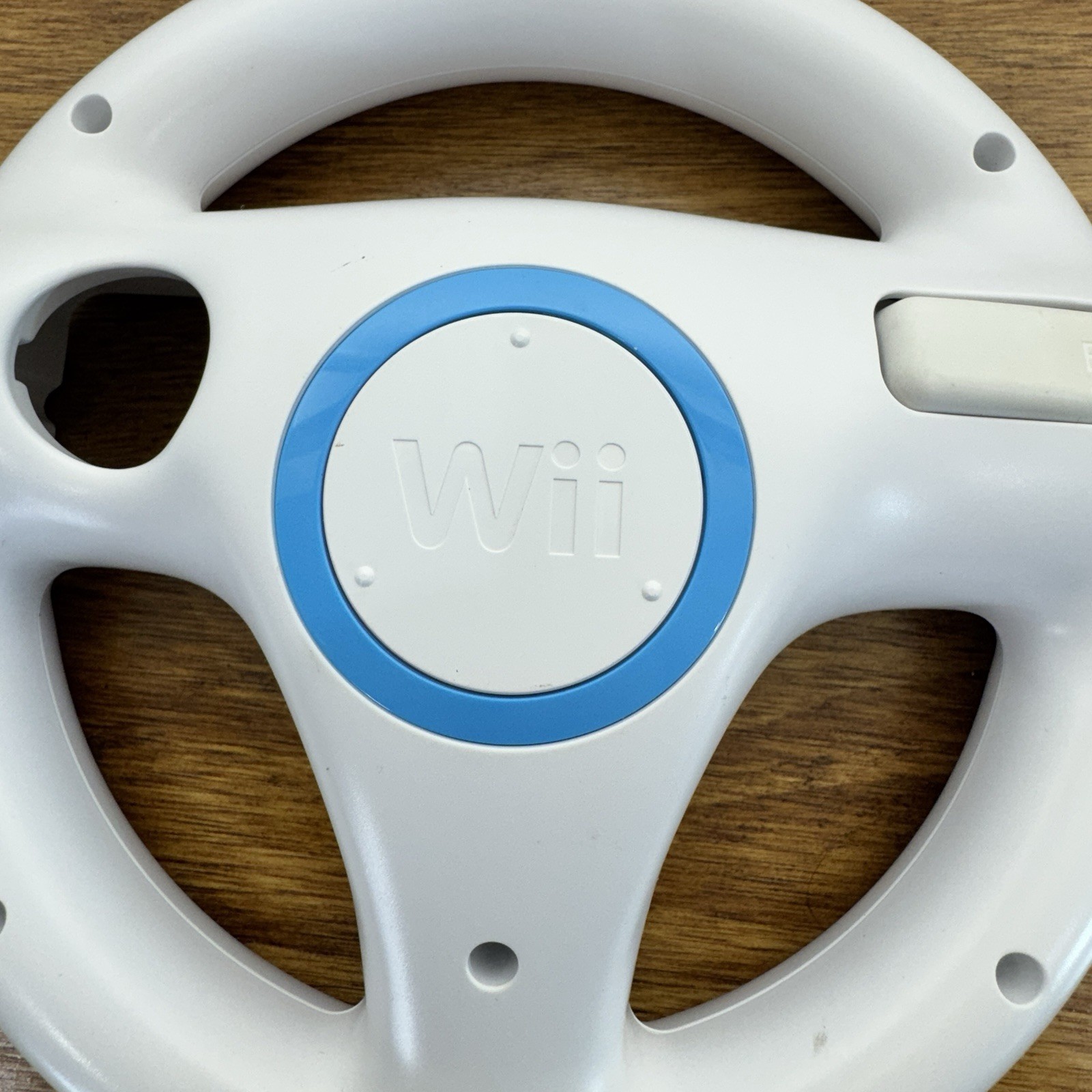 2x OEM Nintendo Wii Steering Wheels White for Mario Kart Racing Game Controller.
