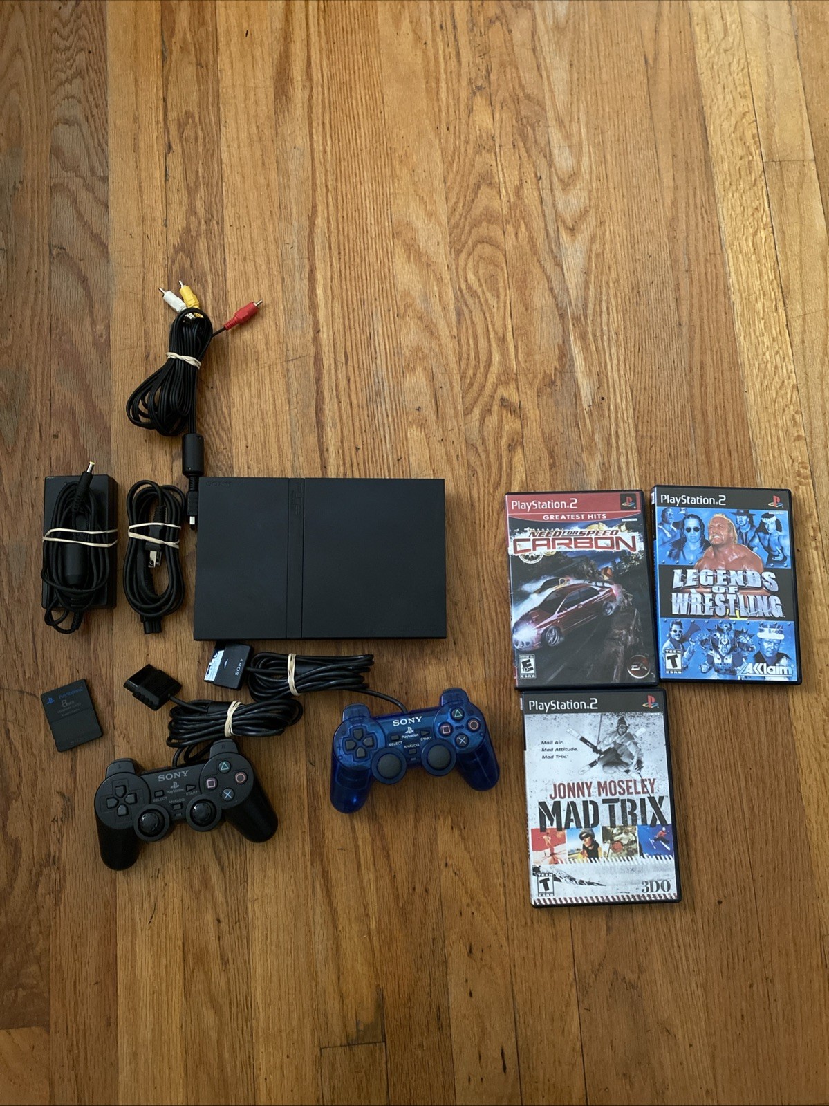 Sony PlayStation 2 Slim Console W Two Controllers Games Tested