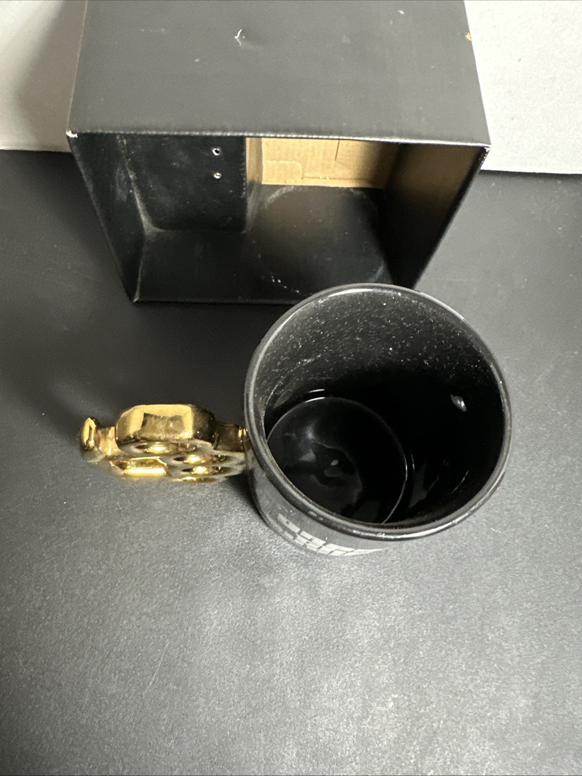 Grand Theft Auto GTA 3 Knuckleduster Mug Rare Rockstar Merchandise Collectible V