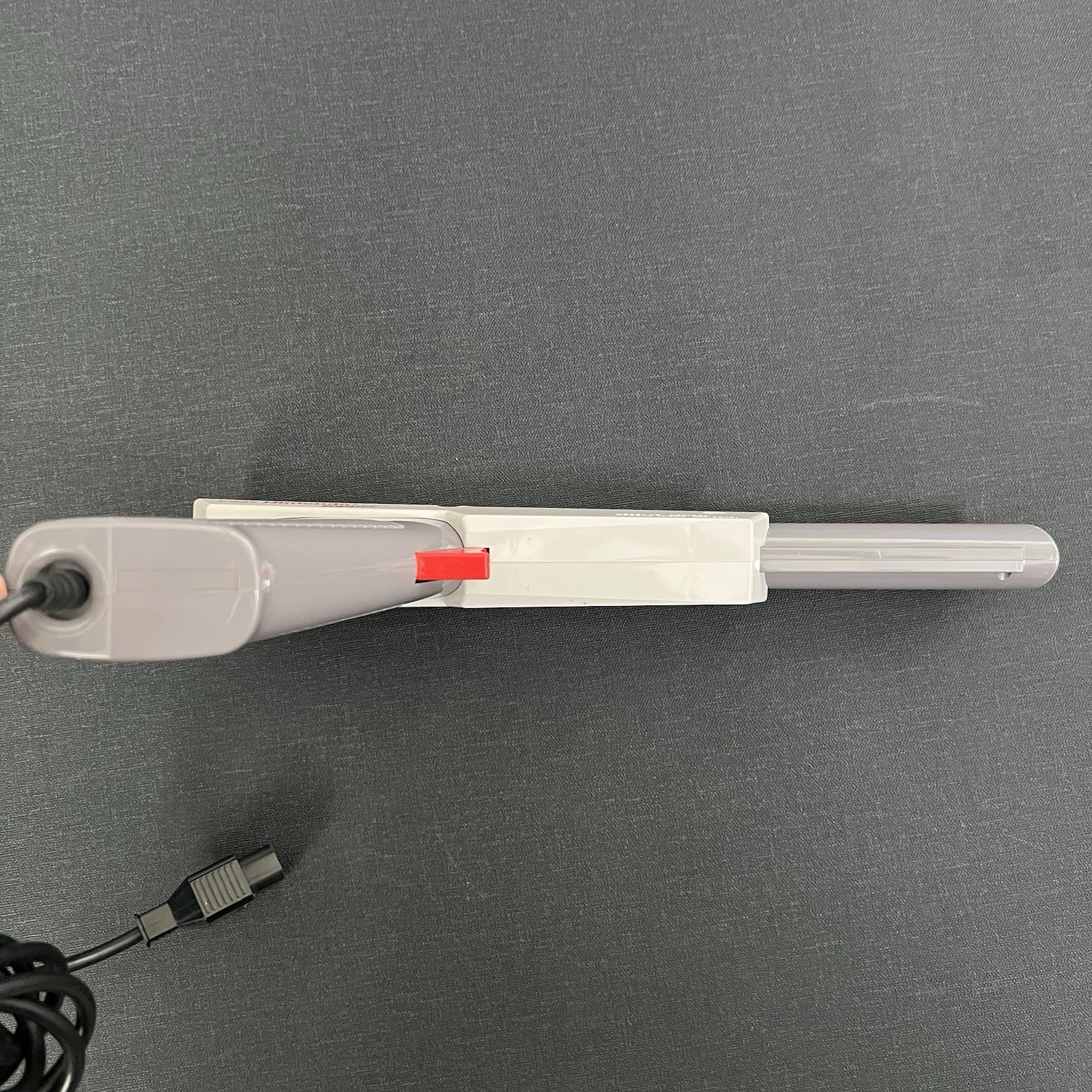 Authentic Nintendo NES Zapper Light Gun Gray NES-005 Original 1985 (OEM)