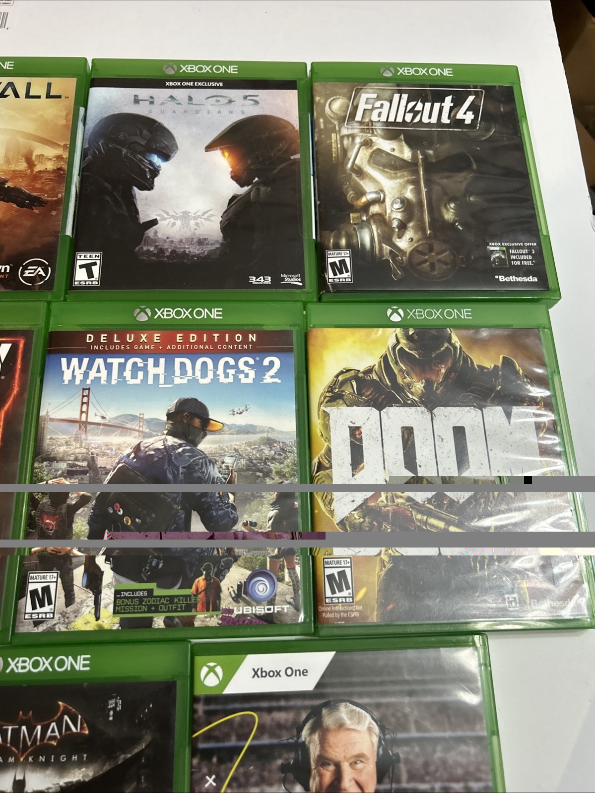 Lot of 8 Microsoft Xbox One Games Halo 5 – Doom – CoD Black Ops 3 And More !!