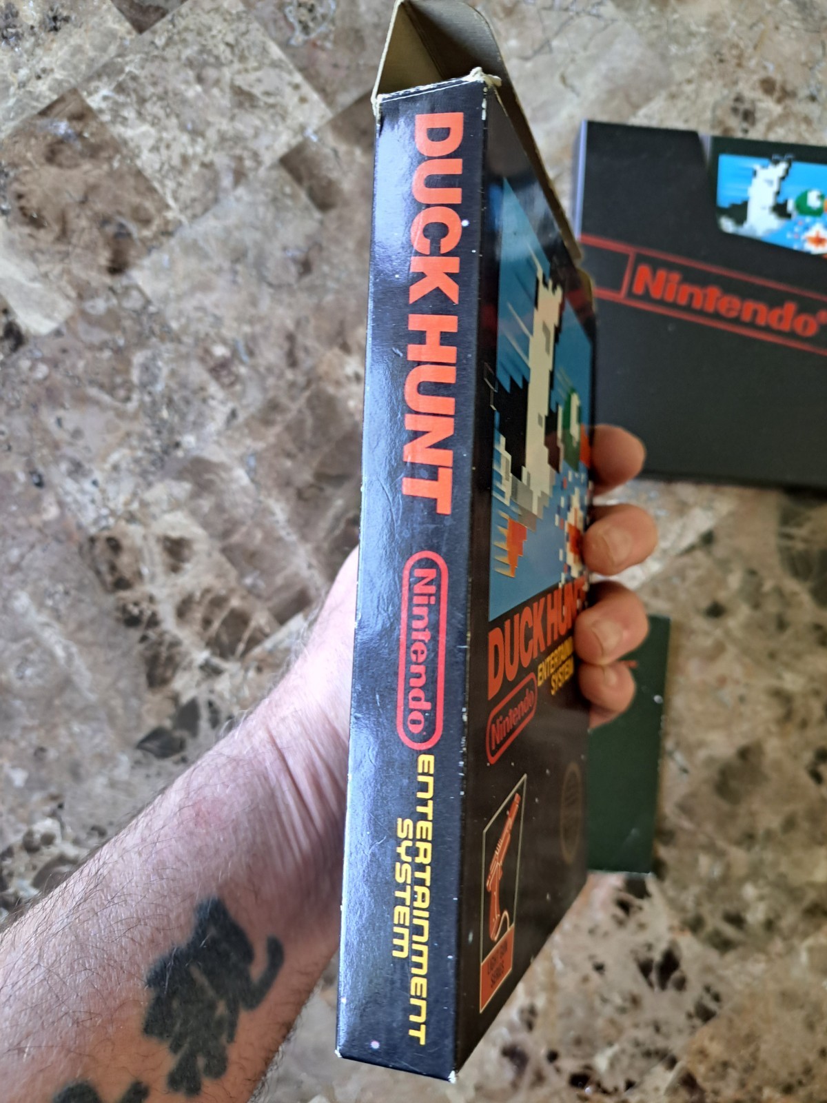 Duck Hunt NES Nintendo CIB Very Nice 4th Print Hangtab Authentic Free Fast Ship