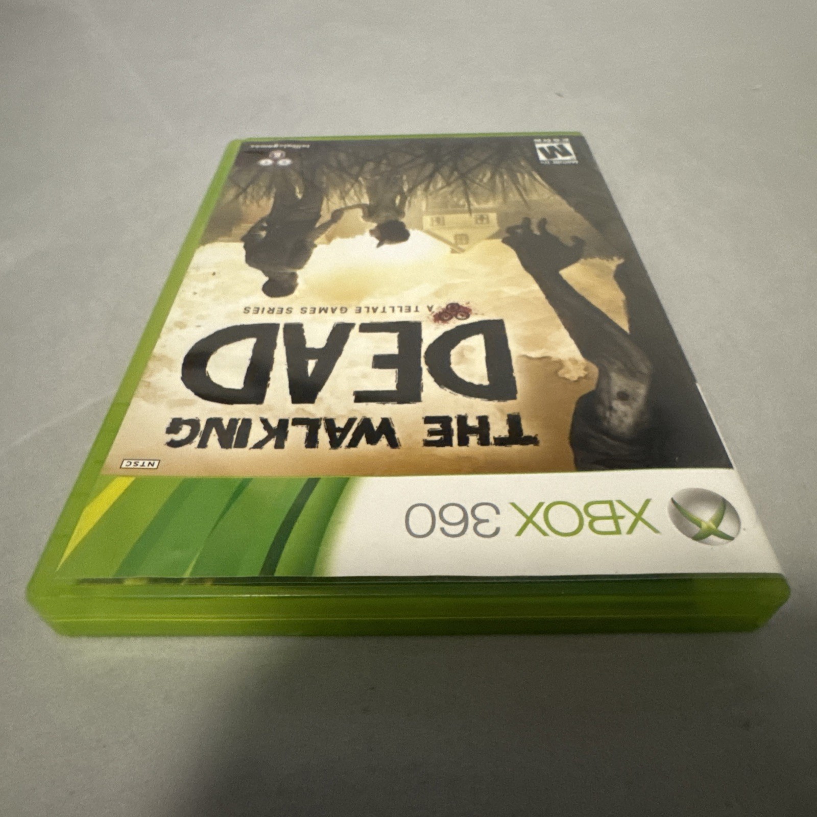The Walking Dead (Xbox 360) CIB COMPLETE- Tested