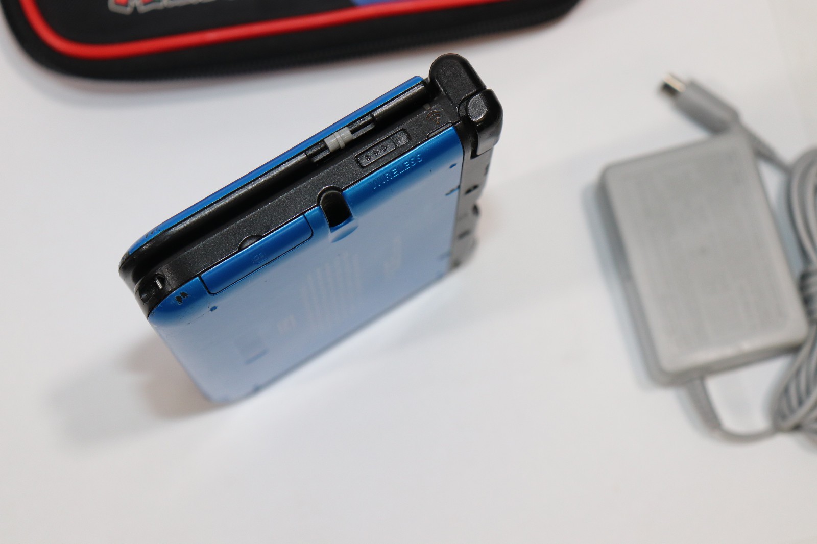 Nintendo 3DS XL Blue Black Handheld Console System SPR-001 Tested