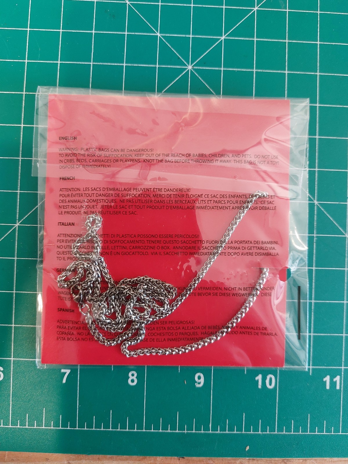 Borderlands 4 Necklace Vault Symbol Opened from CE Gamestop Exclusive