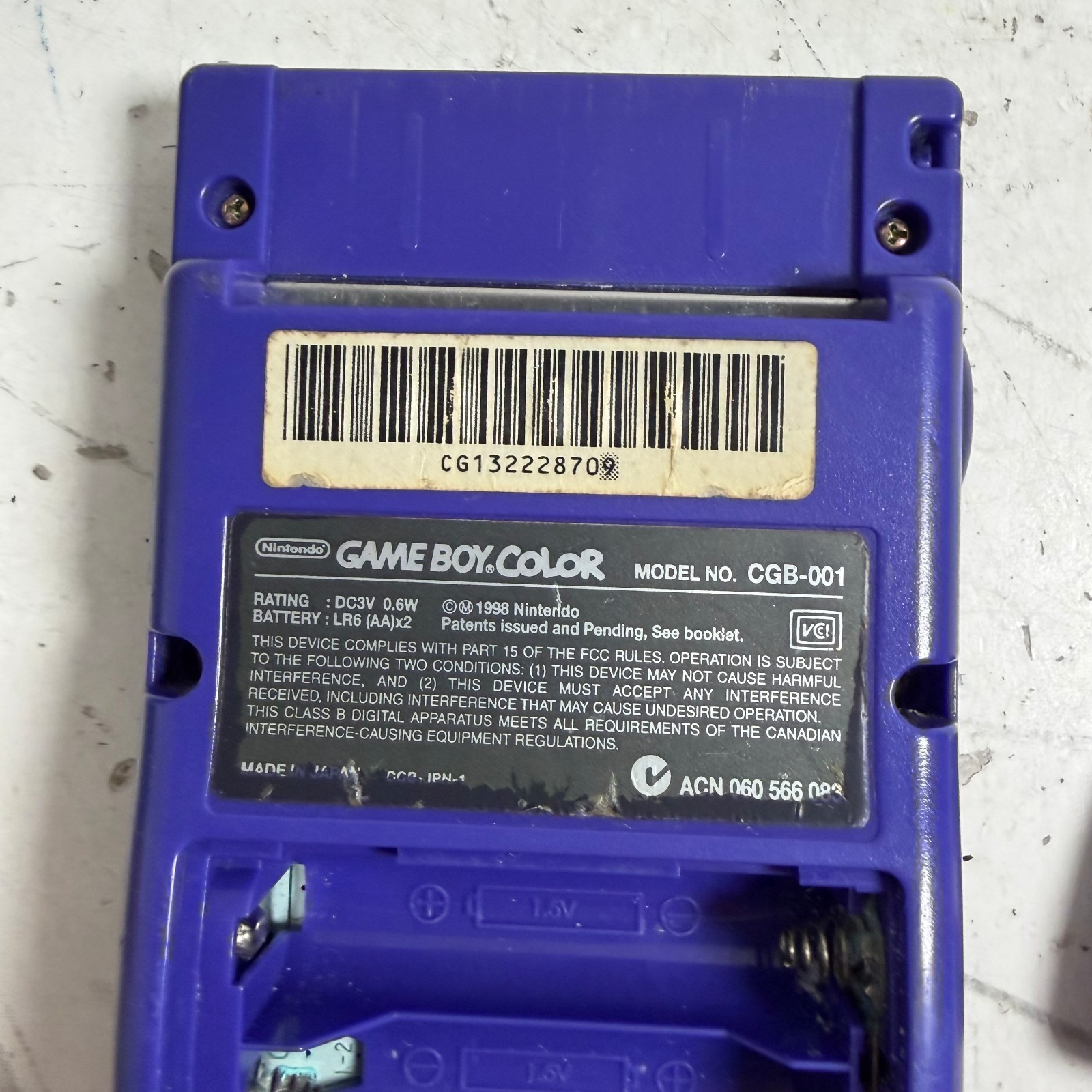 Nintendo Game Boy Color CGB-001 Purple LCD Display Handheld Gaming Console
