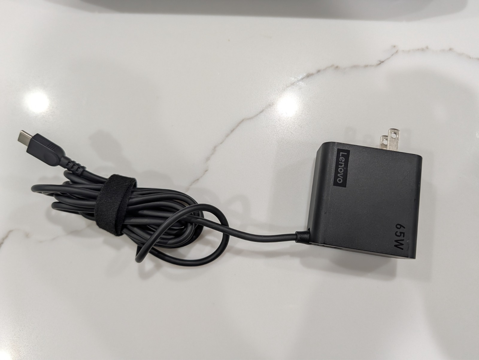 Lenovo Legion Go 8.8″ 1 Z1 Extreme, 16GB RAM, 512GB + EXTRAS!