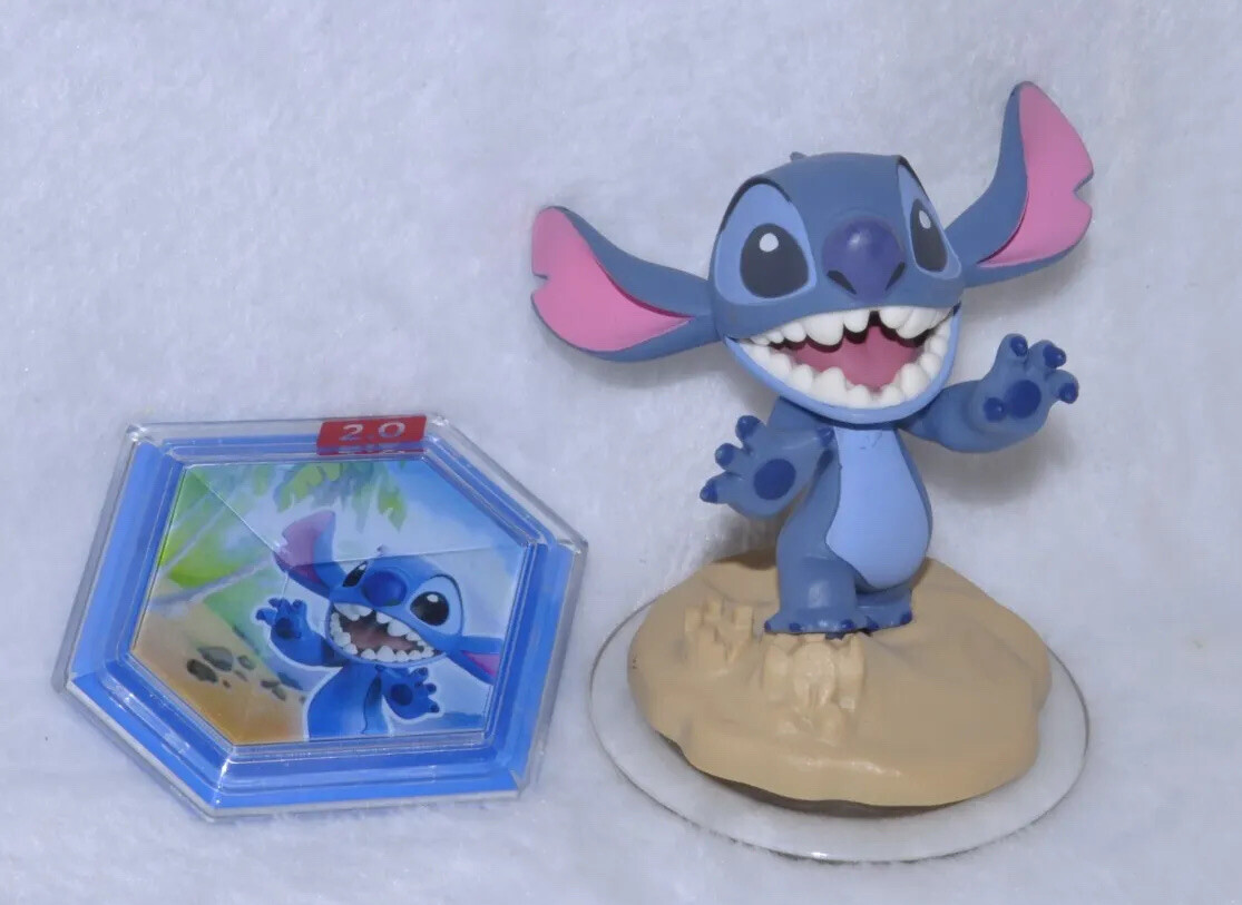 Disney Infinity 2.0 STITCH &- MERIDA Figures with power discs!