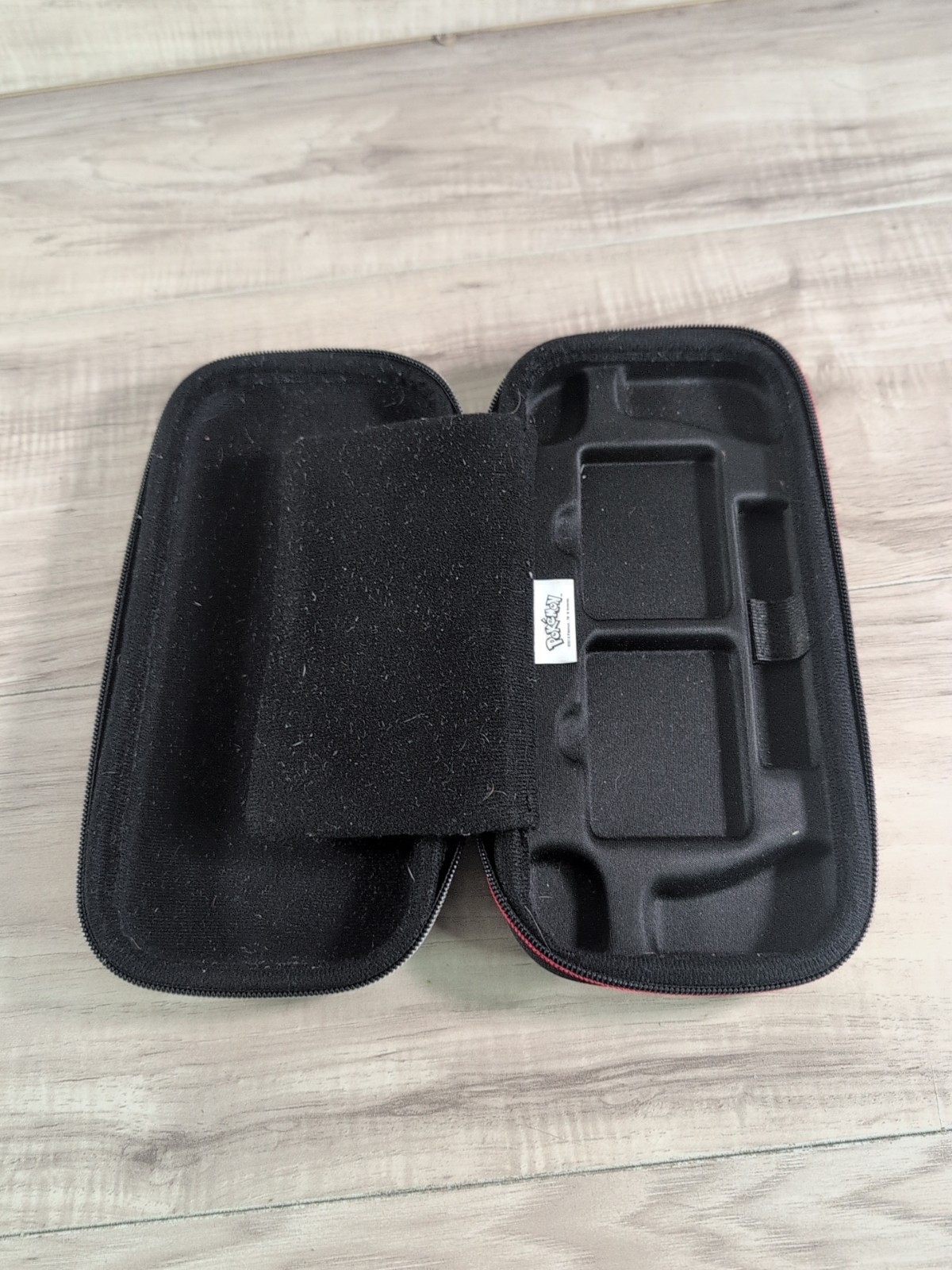 nintendo switch carrying case pokemon Black / Red and White color