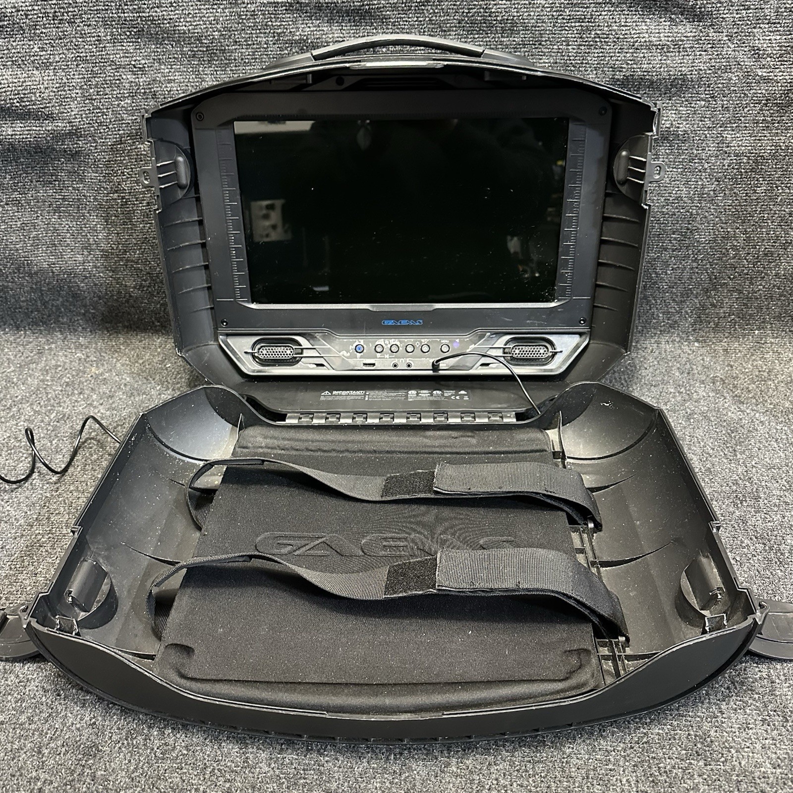 Gaems G155 Sentry Personal Gaming Portable HDMI Monitor PS5 PS4 PS3 Xbox One