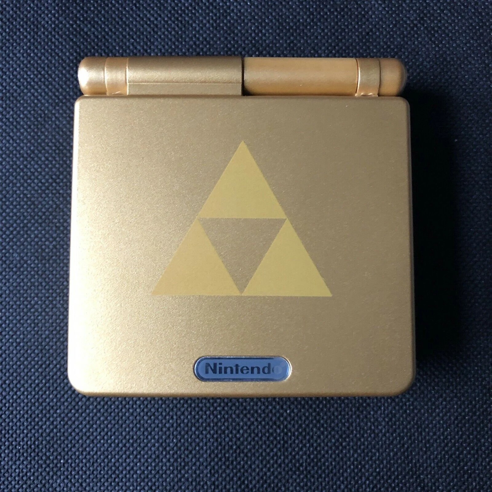 Gameboy Advance SP Zelda Gold Triforce Edition AGS-001 Refurbished + Charger