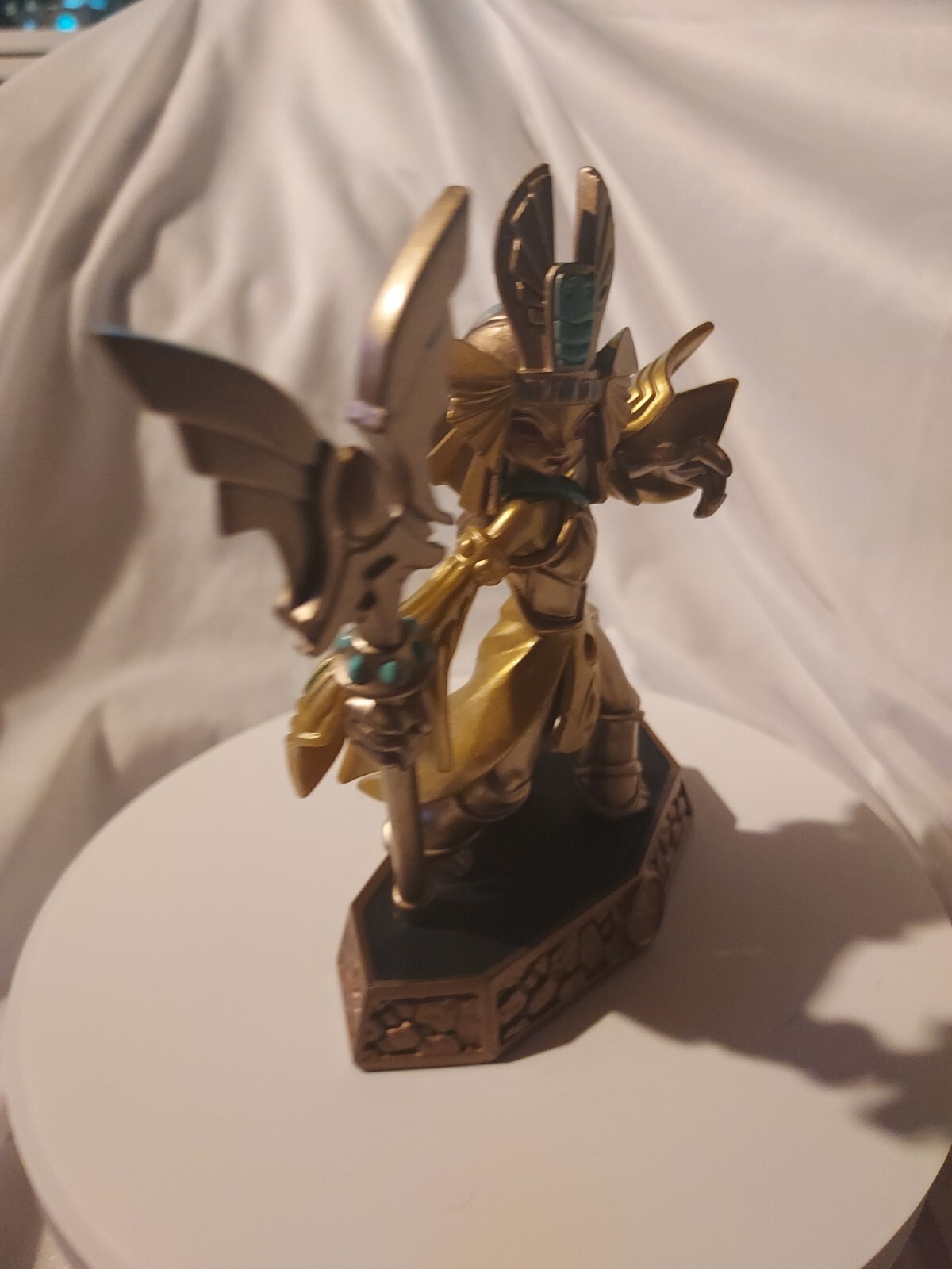 ACTIVISION SKYLANDERS IMAGINATORS GOLDEN QUEEN SENSEI FIGURE, Tesred C4