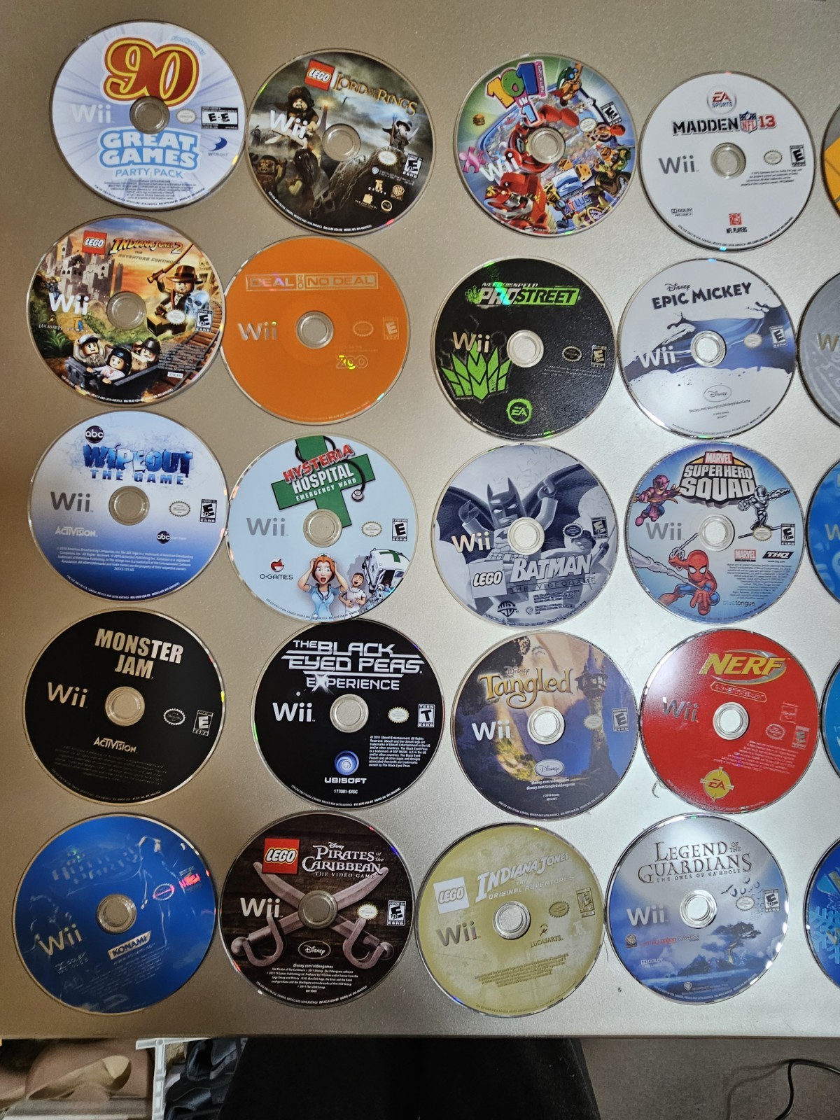 Lot Of 37 Wii Games DISC ONLY Tested! Wii Play, Lego, Epic Mickey Etc