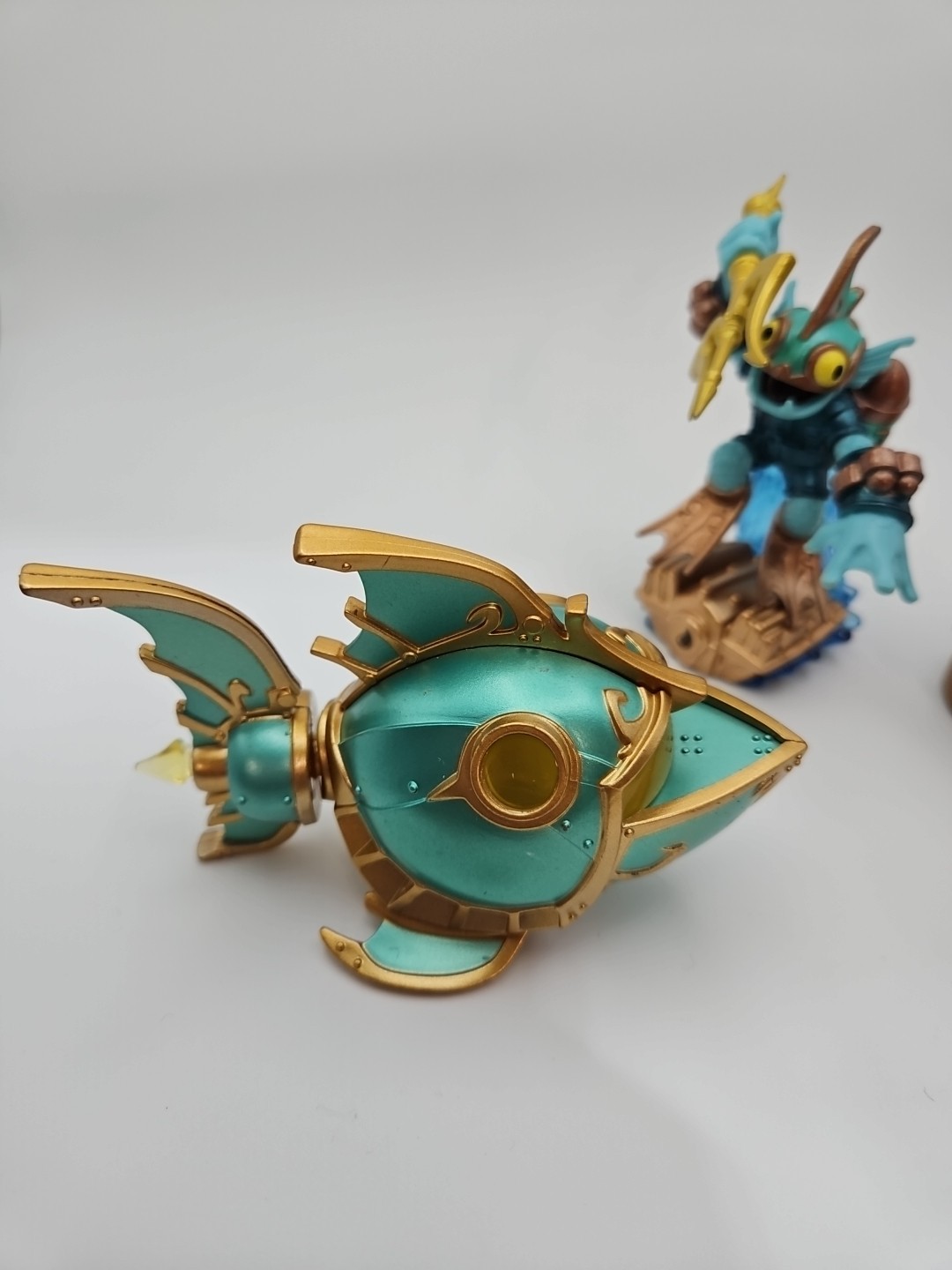 Skylanders Superchargers Sea Racing Action Pack with Deep Dive Gill Grunt