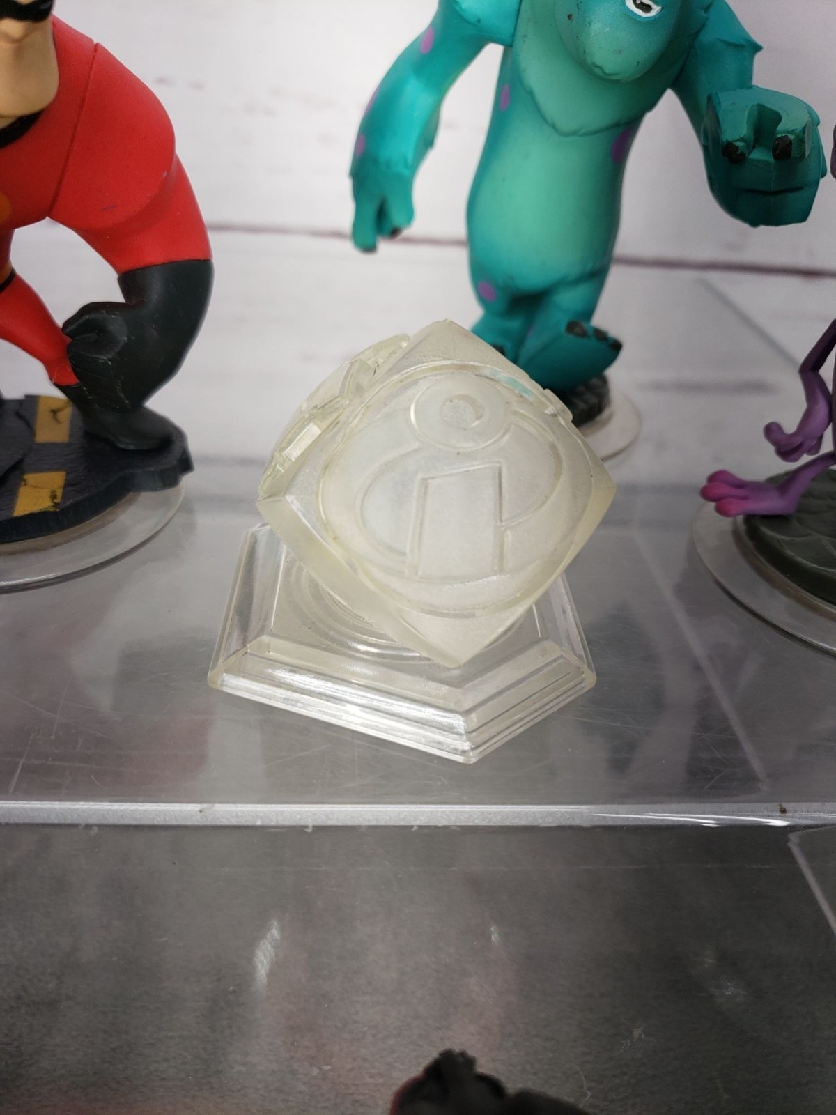 Disney Infinity Figures Lot Of 7 Featuring The Incredibles Pirates Of The Caribb