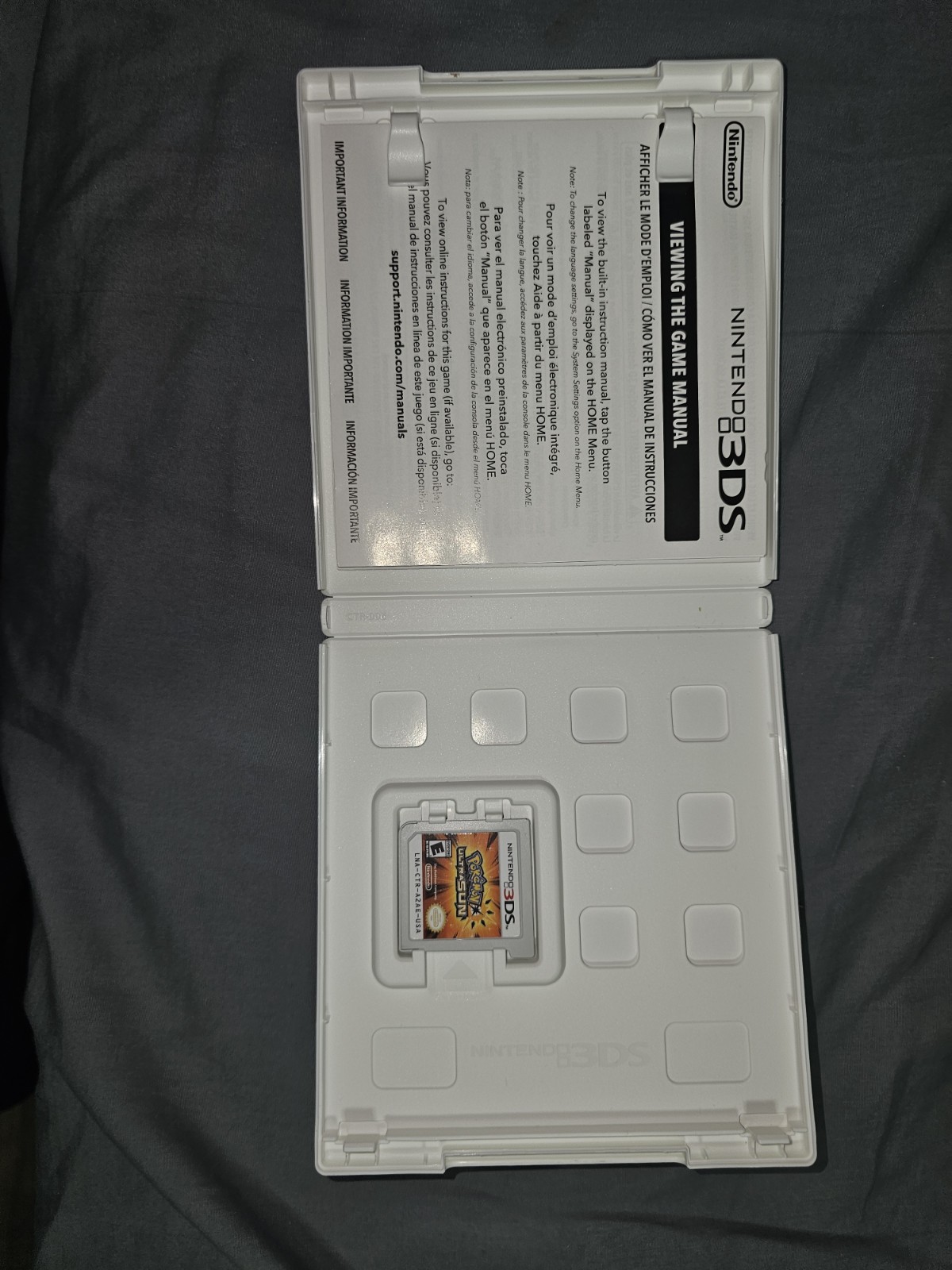 Pokémon Ultra Sun (Nintendo 3DS) Complete w/ Case & Insert, E Rated, NTSC-U/C