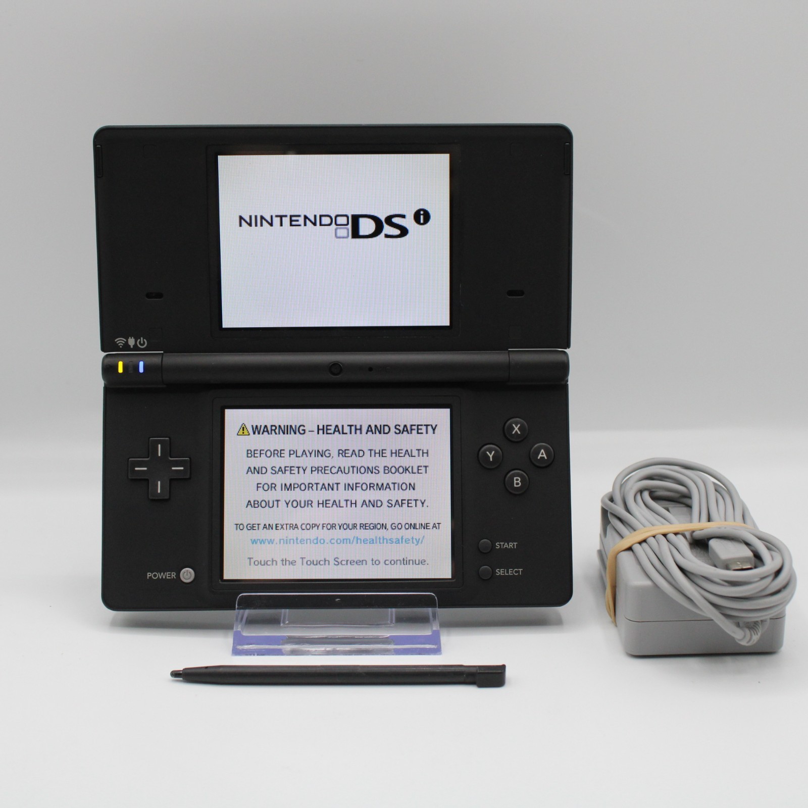 *Refurbished* Nintendo DSi Handheld Game Console – Black – 1 Year Warranty!