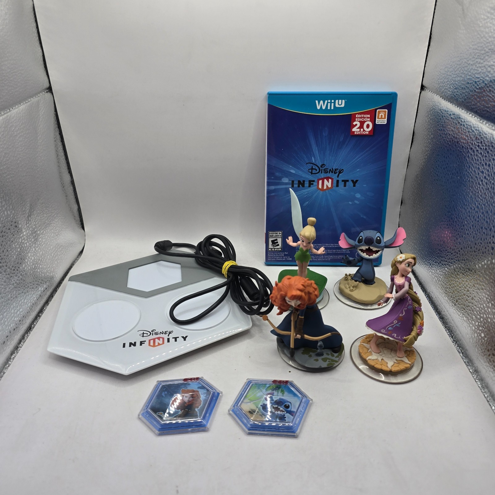 Disney Infinity 2.0 Edition With Portal and Four Figure Mix Lot Nintendo Wii U